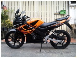 CBR 150-Black-Orange-S (2)